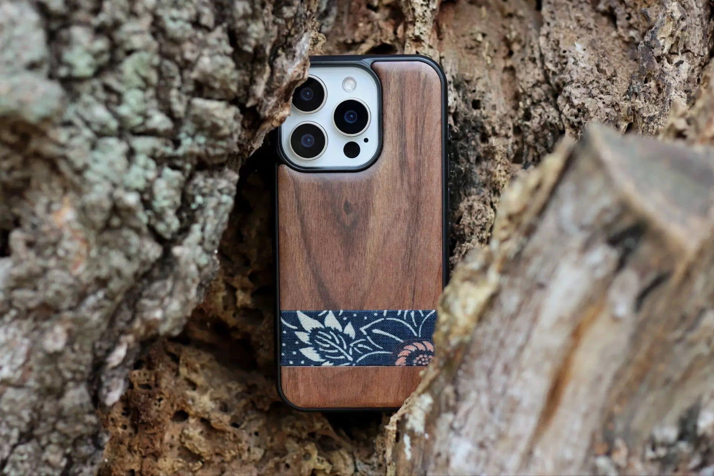 Walnut Kofu Patchwork iPhone Cases with MagSafe