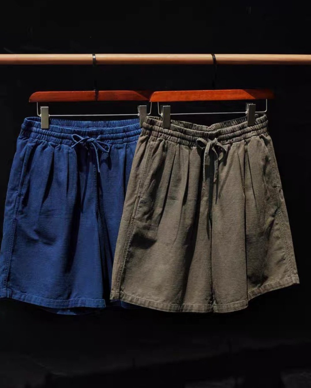 Botanical Charcoal Pleated Easy Shorts