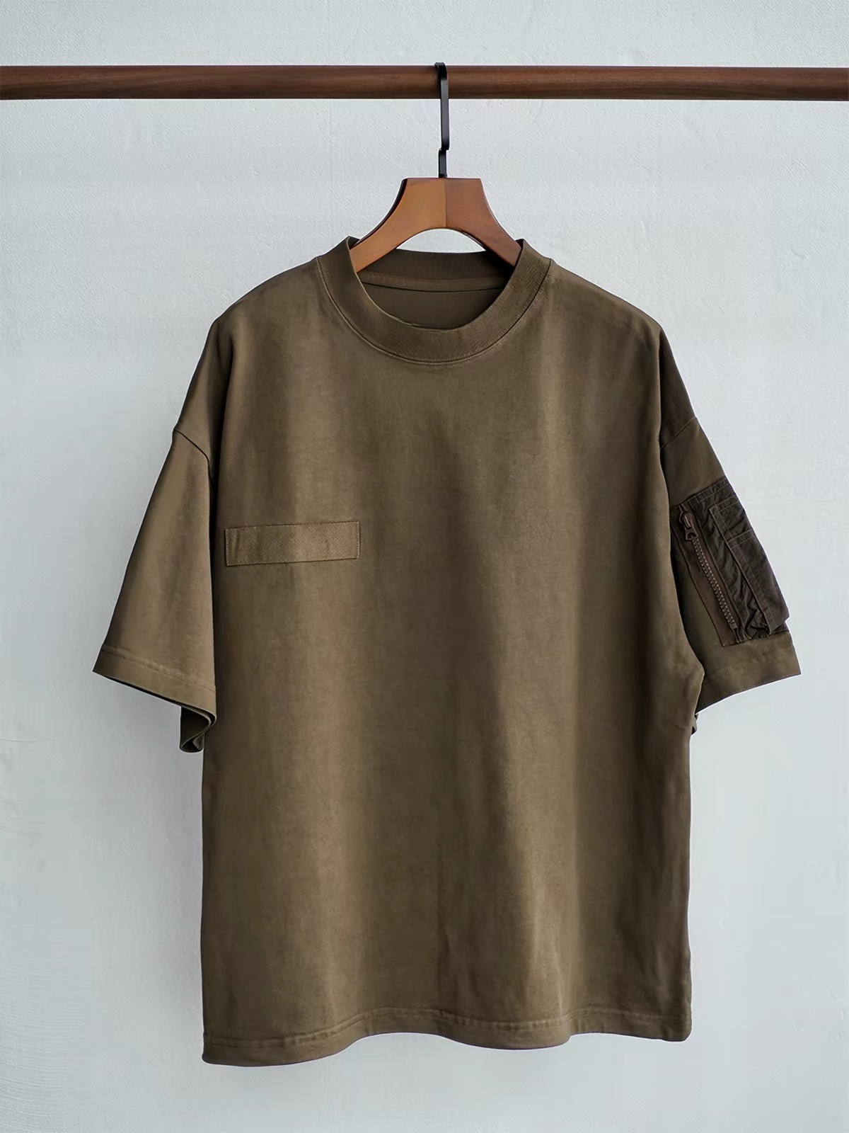 Botanical-Dyed Flight Pocket Heavyweight Tee