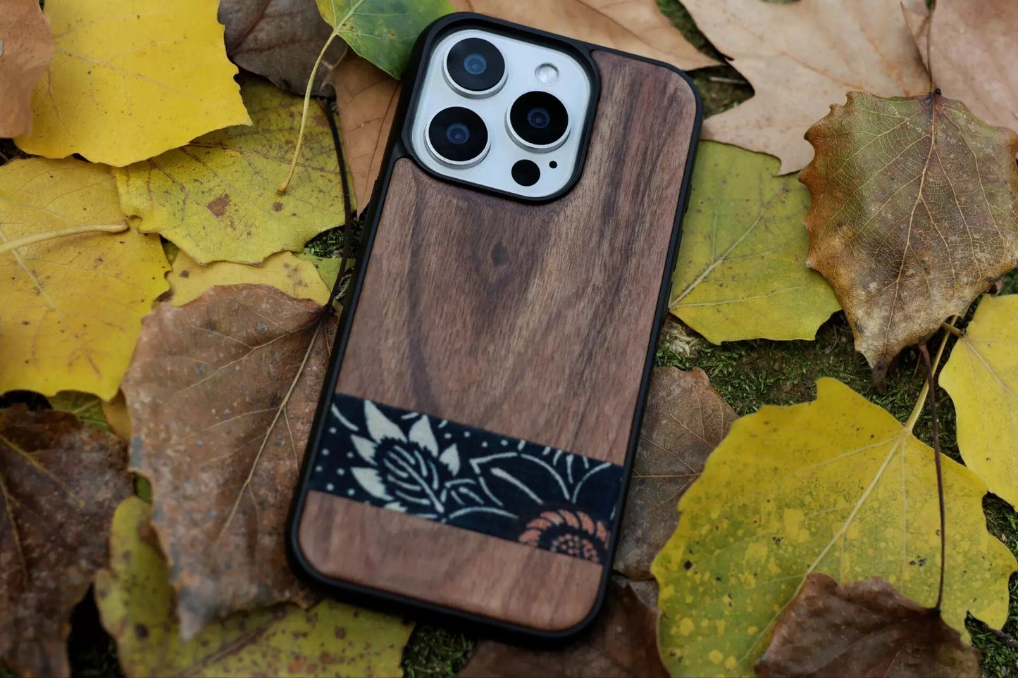 Walnut Kofu Patchwork iPhone Cases with MagSafe