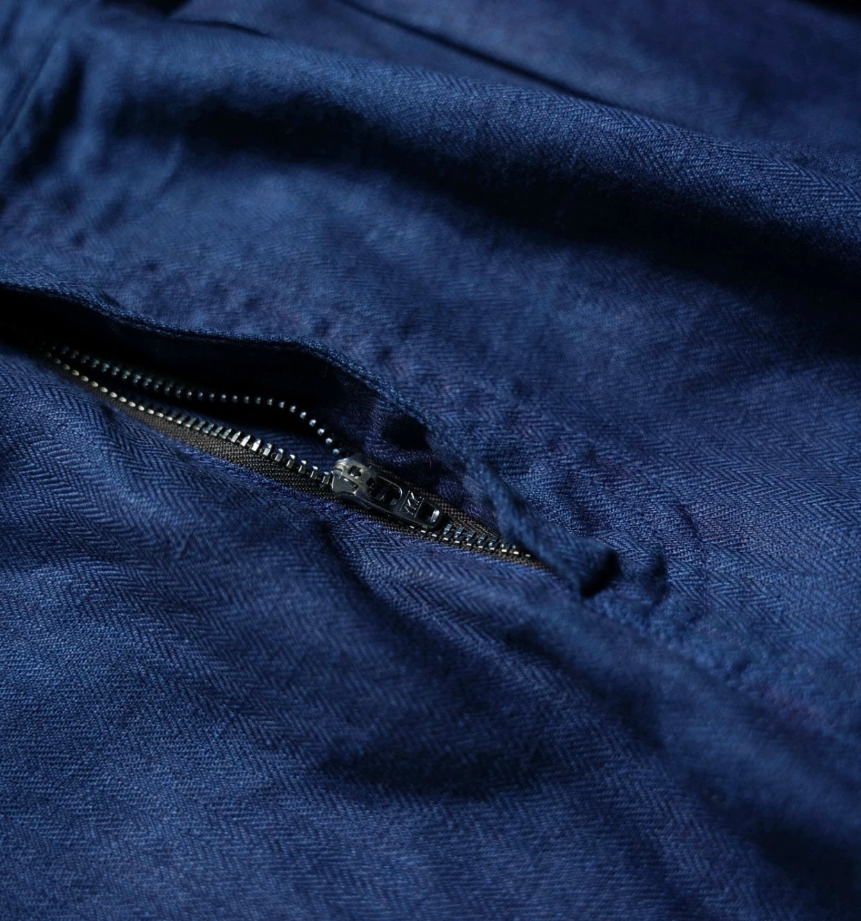 Indigo Dye Linen Tapered Pants