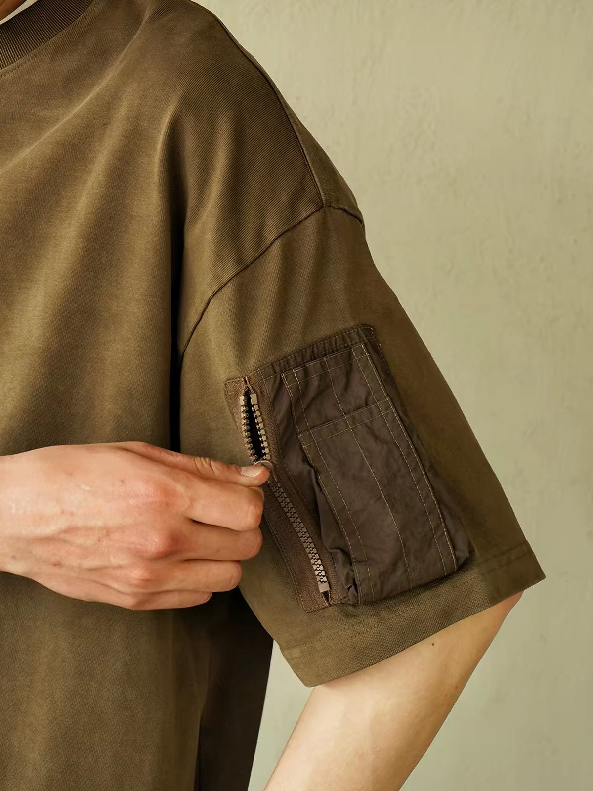 Botanical-Dyed Flight Pocket Heavyweight Tee